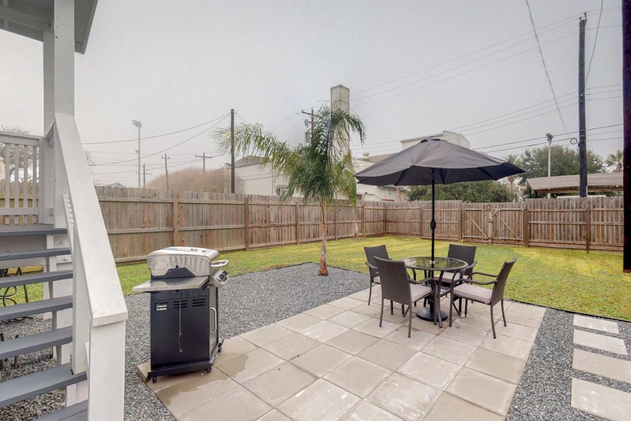 The Breezy Bungalow Galveston Extérieur photo
